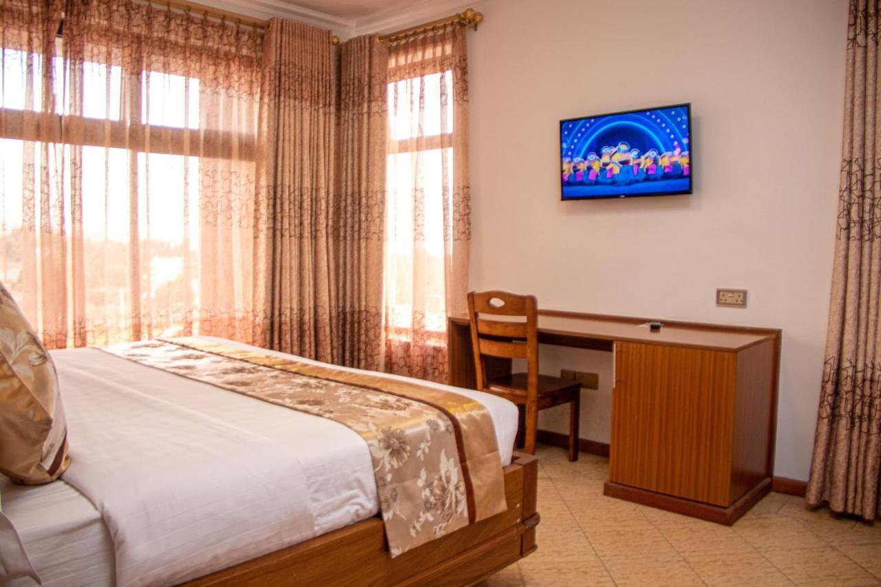 Grand Winston Hotel Nakuru Exterior foto