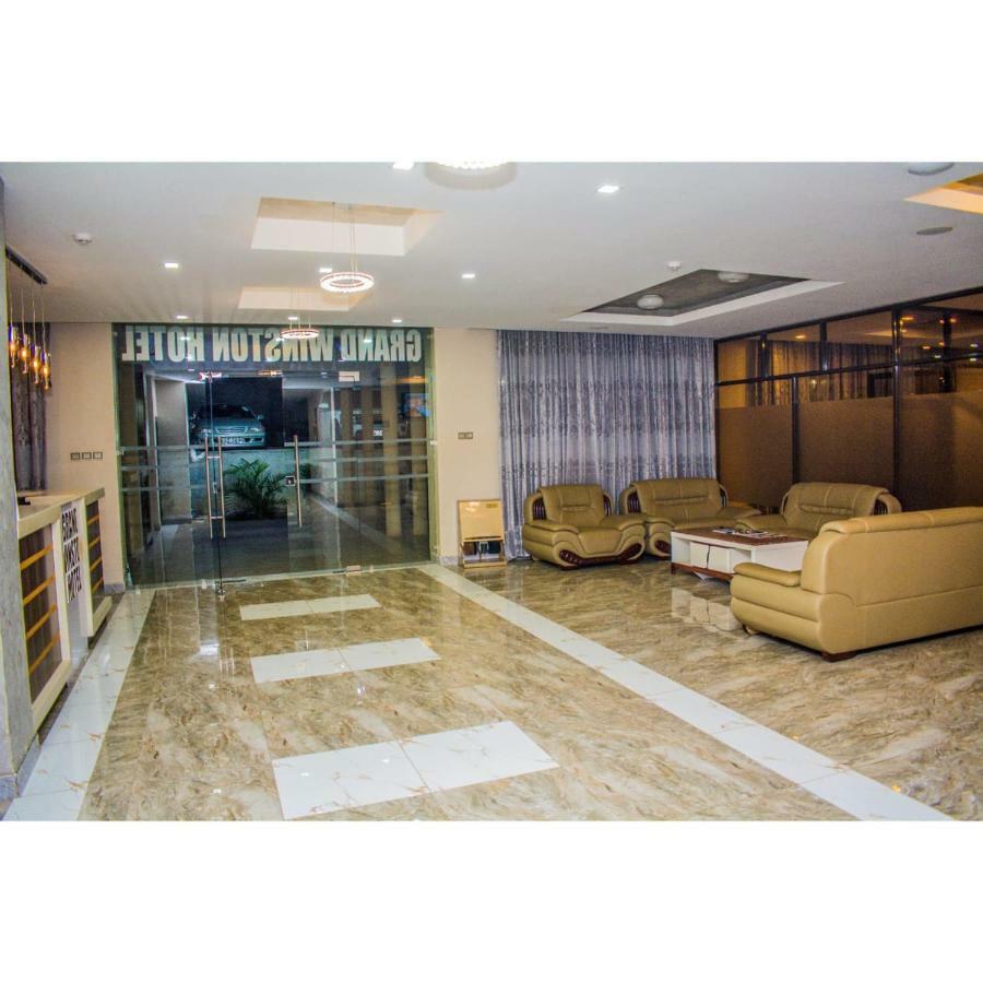 Grand Winston Hotel Nakuru Exterior foto